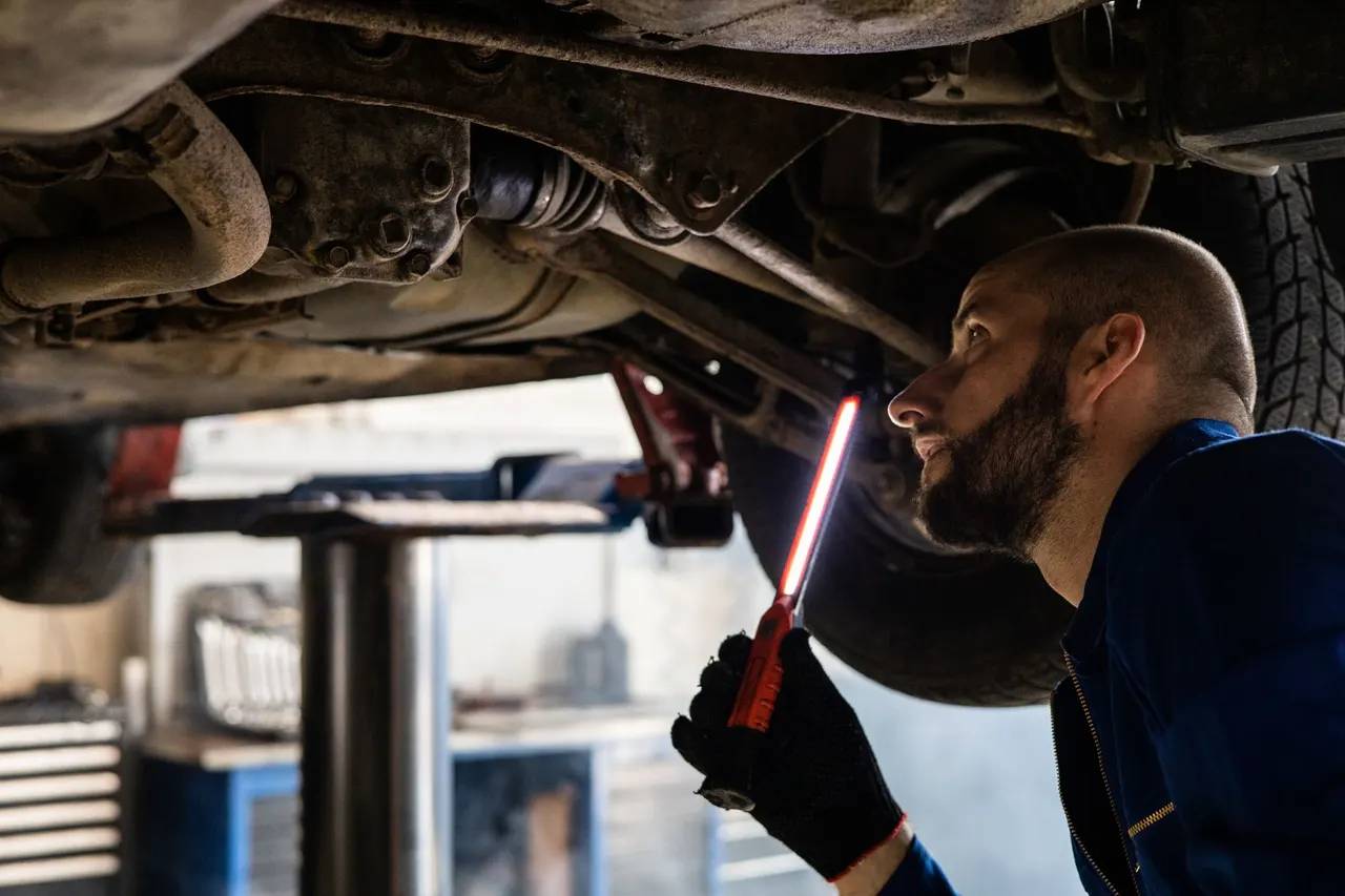 Garage Door Repair in Bakersfield
