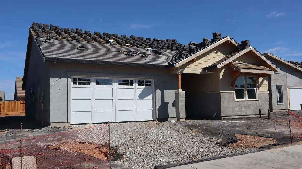 Garage Door Remote Programming in Bakersfield — Tools and Methods We Use